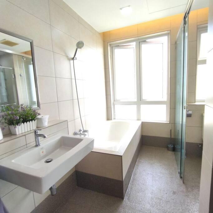 Octagon Premium Ipoh Town Center 2Br 101 By Grab A Stay Exteriér fotografie